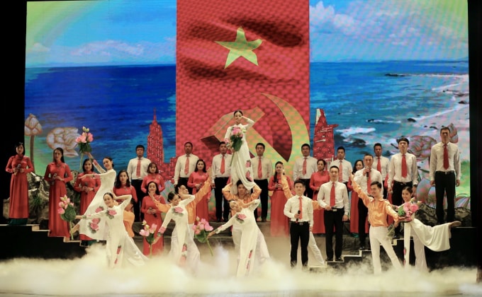 Cần tăng cường quảng bá các chương trình nghệ thuật đích thực.