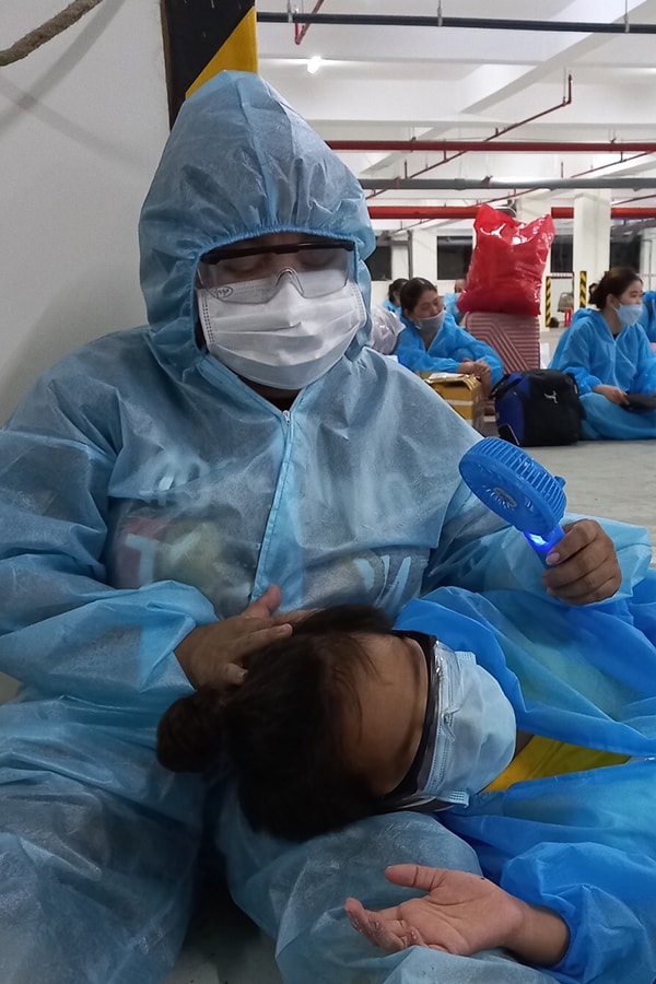 Kim Đào và con trai đang tích cực điều trị ở bệnh viện dã chiến.
