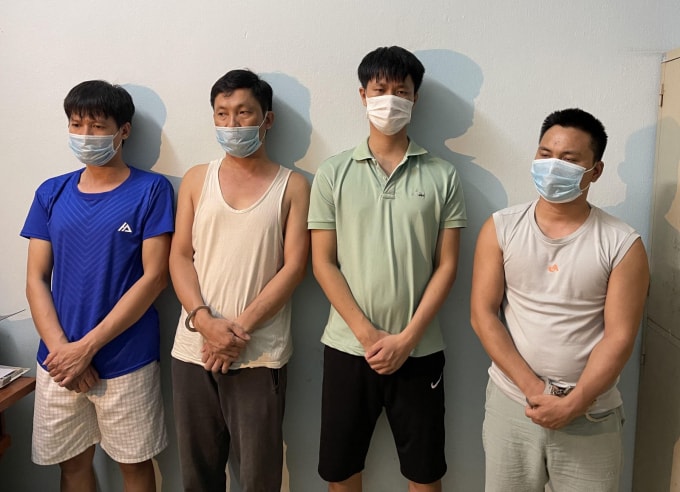 Các đối tượng tại cơ quan công an
