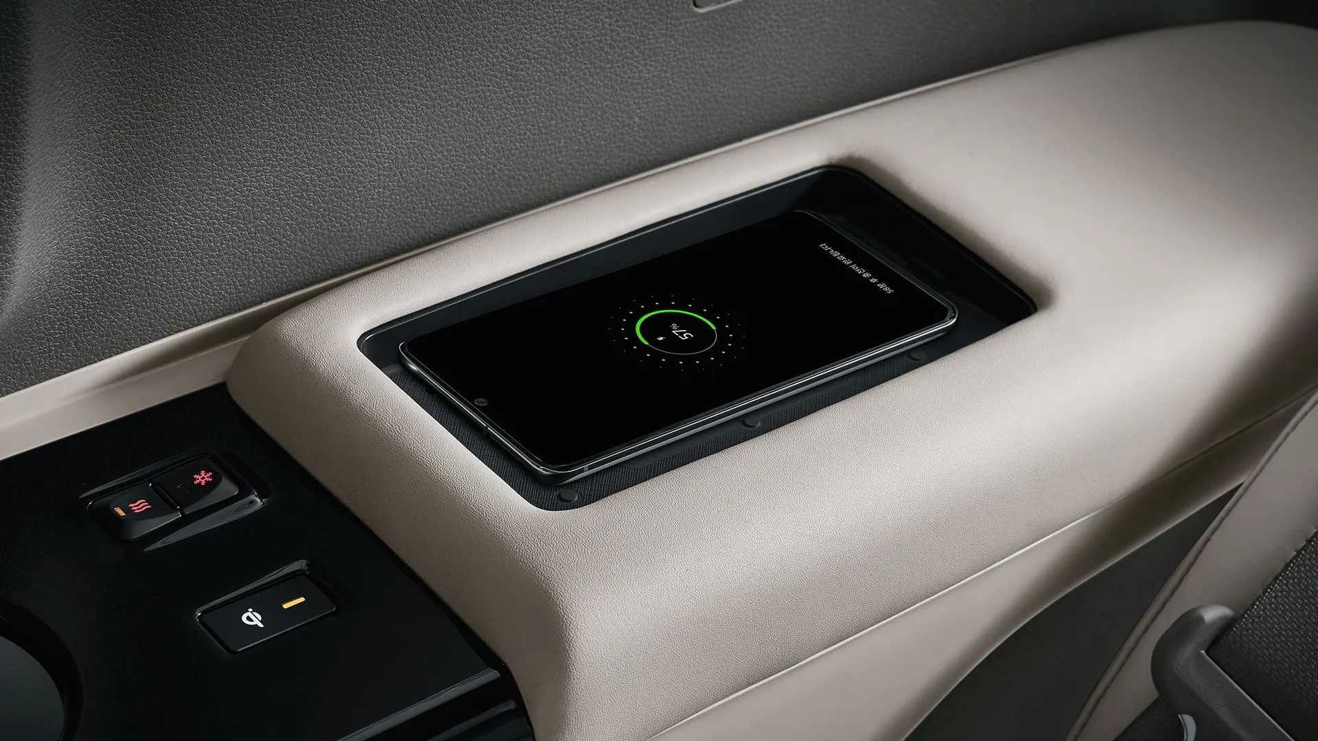 Kia Carnival 2021. Ảnh: Kia
