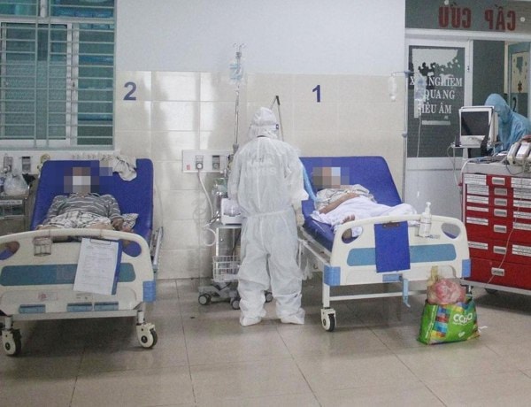 Số bệnh nhân COVID-19 nặng đang phải điều trị ICU hiện là 123 ca