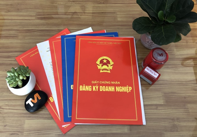 Trong 6 tháng đầu năm 2021, cả nước có 70.209 doanh nghiệp rút lui khỏi thị trường, tăng 24,9% so với cùng kỳ năm 2020. Như vậy, mỗi ngày, cả nước có khoảng 390 doanh nghiệp đã hoặc chuẩn bị phá sản.