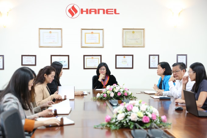 Một buổi họp giao ban tại Hanel.