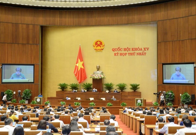Quốc hội nghe báo cáo thẩm tra về chủ trương đầu tư Chương trình mục tiêu quốc gia Giảm nghèo bền vững giai đoạn 2021-2025.