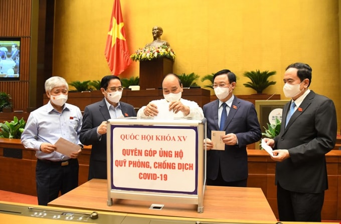 Lãnh đạo Nhà nước, Quốc hội, Chính phủ và Ủy ban TƯ MTTQ Việt Nam ủng hộ quỹ phòng, chống dịch Covid-19.