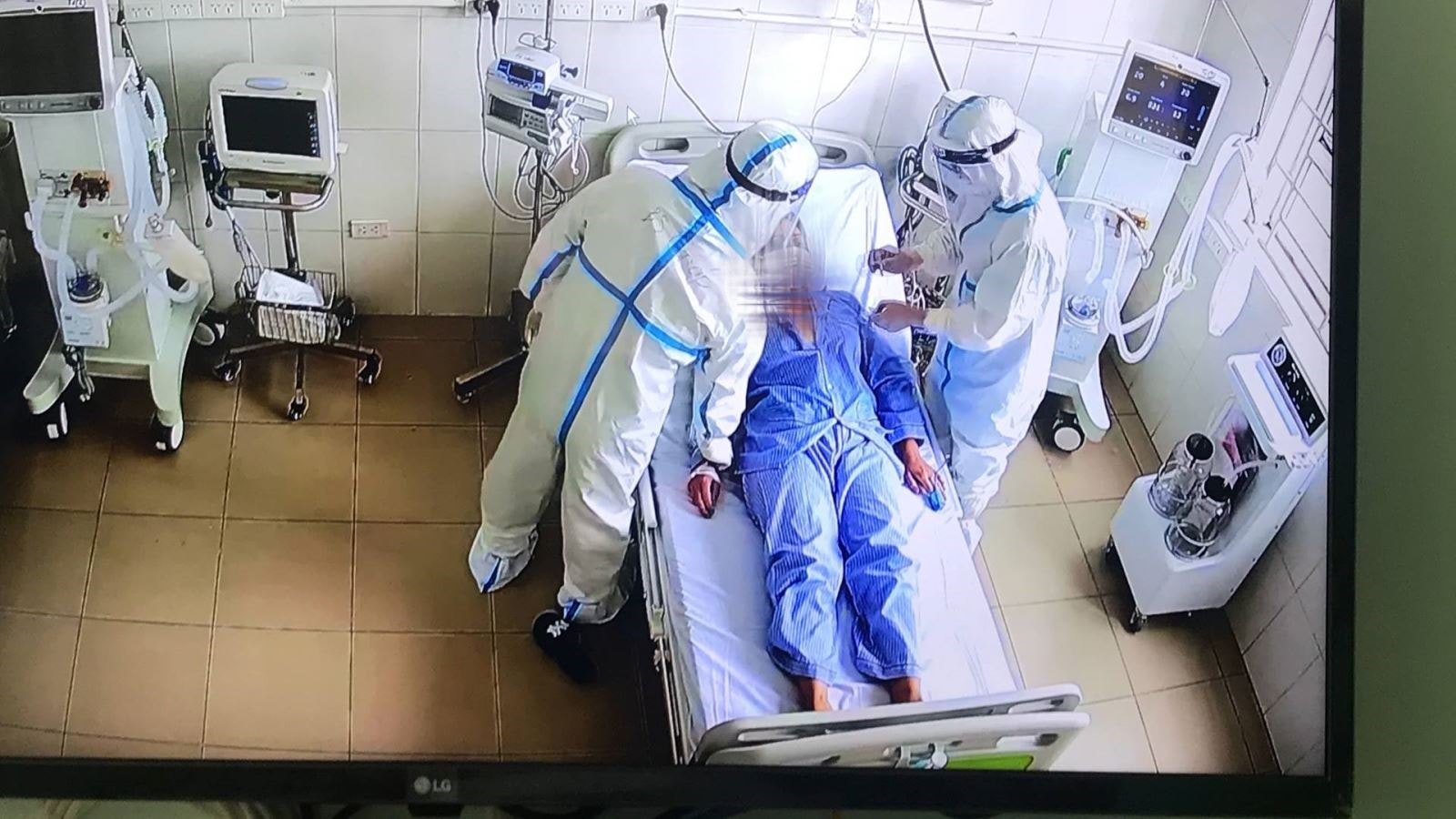 Hình ảnh phòng điều trị Hồi sức tích cực cho bệnh nhân Covid-19. Ảnh: BYT