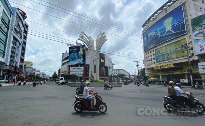Người dân TP. Long Xuyên không được ra đường từ 18h đến 5h ngày hôm sau