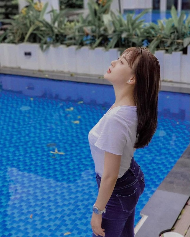 Tạo hình mới của Phương Oanh ở phần 2.