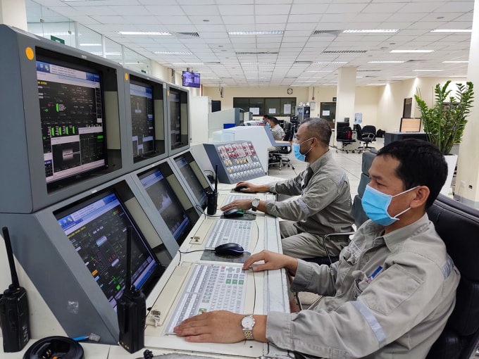 Các kỹ sư, chuyên gia PVFCCo luôn cố gắng vận hành Nhà máy Đạm Phú Mỹ an toàn, ổn định.