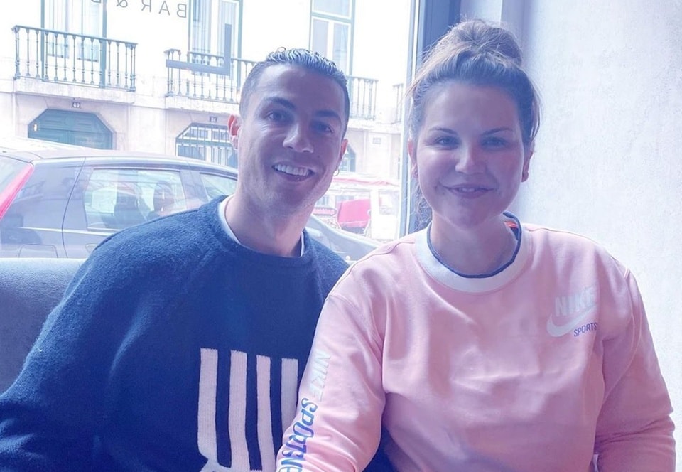 Siêu sao Ronaldo và chị gái Katia. Ảnh: Getty Images