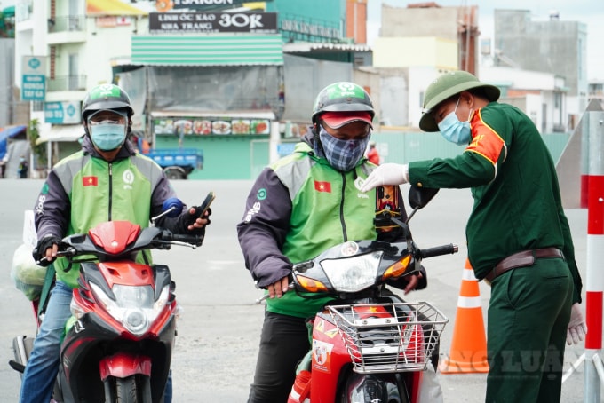 Đề xuất dừng cấp mã xác nhận vận chuyển hàng hóa đối với xe mô tô, xe 2 bánh tại Hà Nội. Ảnh minh họa