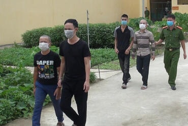 Các đối tượng tại cơ quan công an
