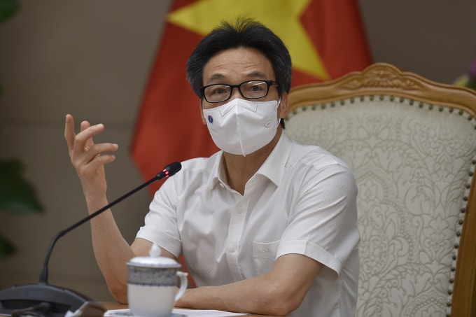 Phó Thủ tướng Vũ Đức Đam chủ trì cuộc họp.