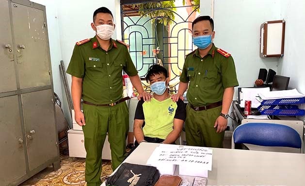 Giàng A Của cùng tang vật