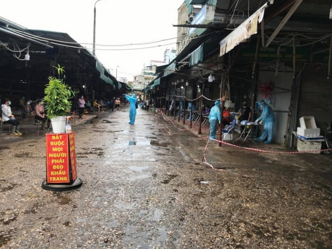 Hà Nội thông báo khẩn tìm người tới chợ Đồng Xa. Ảnh minh họa