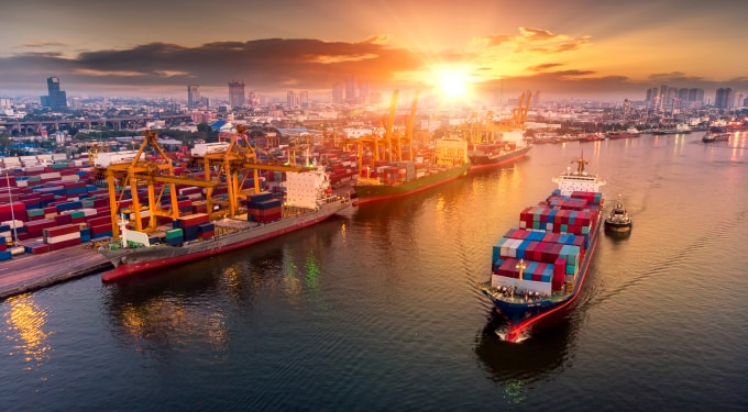 Nhập siêu kỷ lục trong tháng 7/2021, lên tới 1,7 tỷ USD.