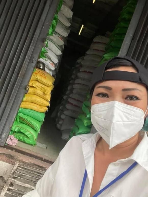 Phương Thanh là một trong những nghệ sĩ hăng hái tham gia vào các hoạt động thiện nguyện.