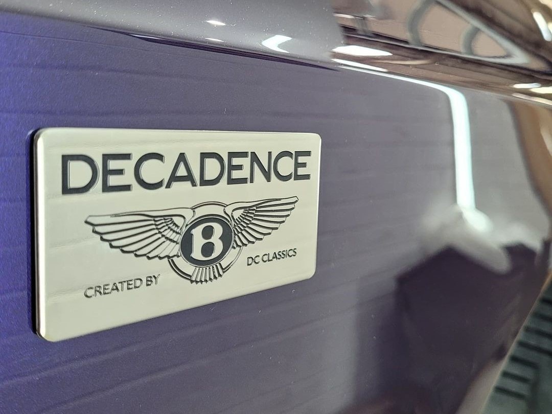 Bentley Continental Flying Spur 2005. Ảnh: DC Customs