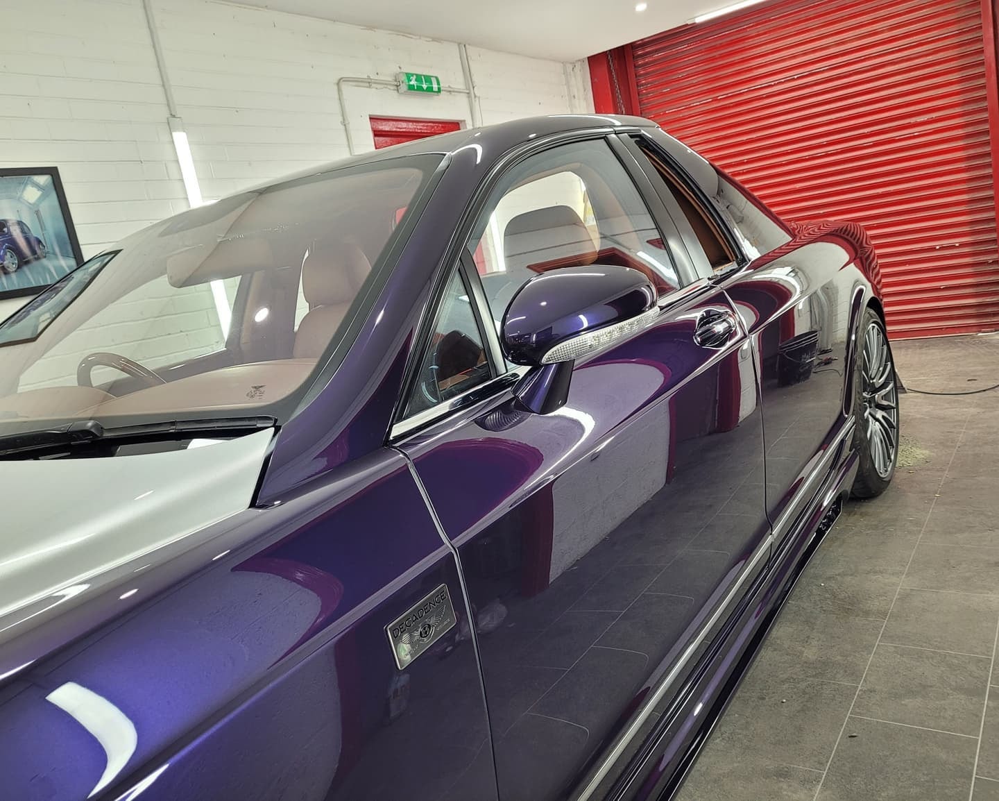 Bentley Continental Flying Spur 2005. Ảnh: DC Customs