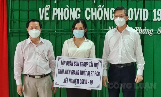 Tập đoàn Sun Group tài trợ tỉnh Kiên Giang thiết bị RT-PCR xét nghiệm Covid-19