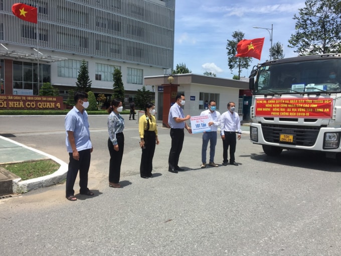 430 tấn hàng đợt 2 của Nhân dân Thanh Hóa đã đến với người dân các tỉnh phía Nam