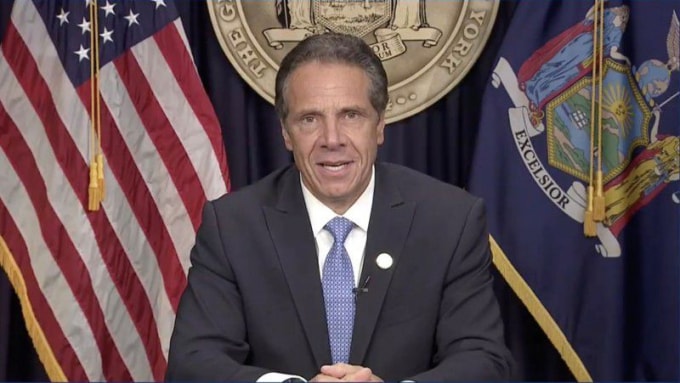 Thống đốc bang New York Andrew Cuomo đã tuyên bố từ chức vì cáo buộc quấy rối tình dục - Ảnh: Reuters