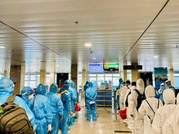 Các yêu cầu về phòng chống dịch bệnh COVID-19 được thực hiện nghiêm túc trước giờ khởi hành