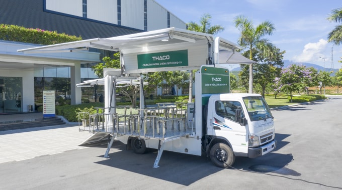 Những chiếc xe có hình dáng rất đặc biệt thế này lại rất linh hoạt, hữu ích, hỗ trợ cho công tác phòng, chống dịch Covid-19.