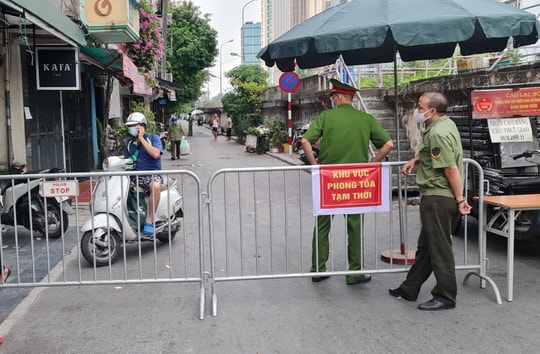 Cách ly phường Chương Dương thêm 14 ngày. Ảnh: IT