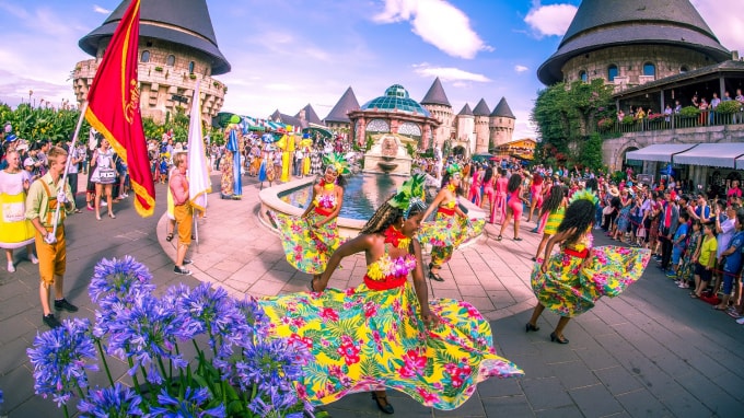 Sun World Ba Na Hills – “châu Âu” thu nhỏ đầy hấp dẫn trên đỉnh Bà Nà (Đà Nẵng).