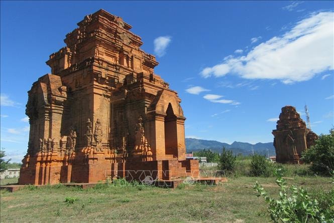 Tháp Hòa Lai