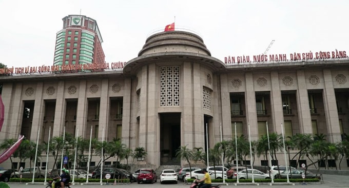 Ngân hàng Nhà nước sắp giãn hoãn nợ.