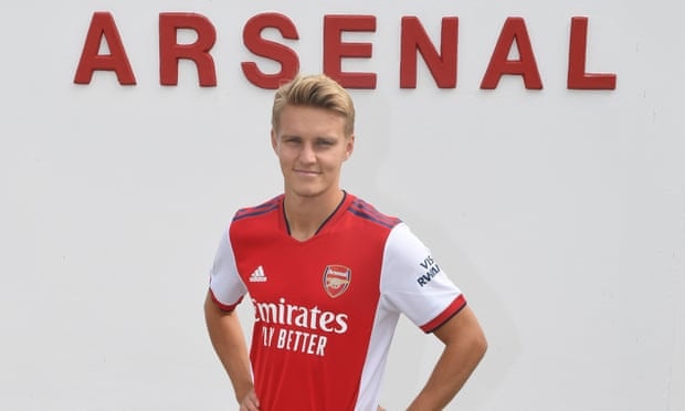 Tân Binh Martin Odegaard chính thức trở thành người của Arsenal. Ảnh: internet