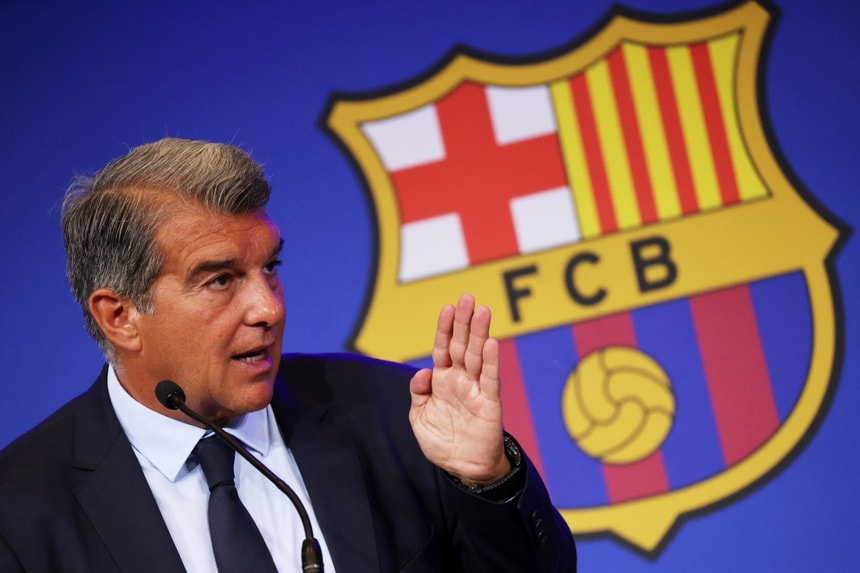 CLB Barca được bơm hơn nửa tỷ euro nhờ Chủ tịch Laporta. Ảnh: Reuters