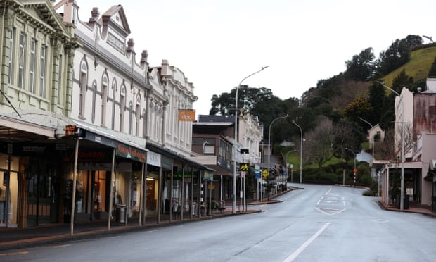 New Zealand phong tỏa toàn quốc sau sự xuất hiện của một cụm COVID ở Auckland - Ảnh: Fiona Goodall / Getty Images