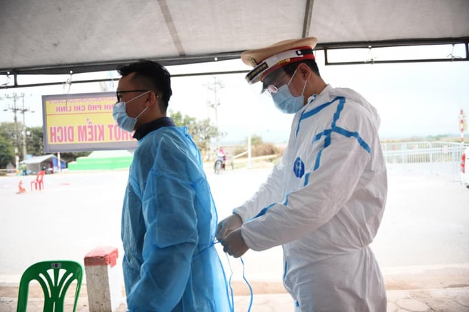 Rất nhiều chuyên gia đã lên tiếng chỉ trích thông tin dự báo của 2 nhóm nghiên cứu.