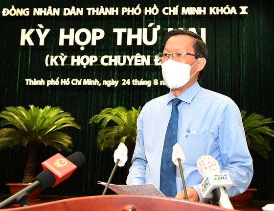 Ông Phan Văn Mãi, Chủ tịch UBND TP. HCM.
