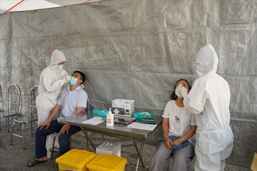 Hải Phòng dừng test nhanh COVID-19 tại cửa ngõ vào thành phố từ ngày 26/8. Ảnh: laodong.vn