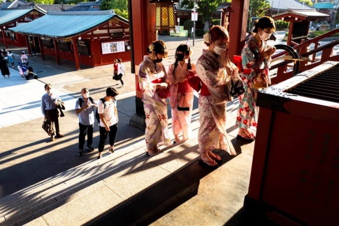 Chính phủ muốn gia hạn các biện pháp khẩn cấp đối với Hokkaido, Aichi, Hiroshima và năm khu vực khác trải dài quần đảo Nhật Bản từ thứ Sáu đến ngày 12 tháng 9. Ảnh: Reuters