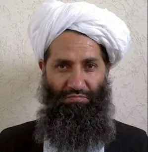 Thủ lĩnh Taliban Mullah Haibatullah Akhundzada trong một bức ảnh không ghi ngày tháng. Ảnh: Reuters