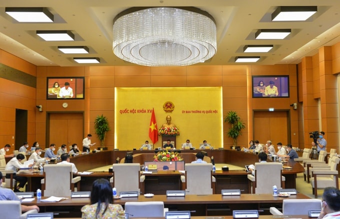 Quang cảnh phiên họp.