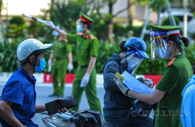 ha noi tren 80 giay di duong do co quan doanh nghiep tu nhan cap hinh 1