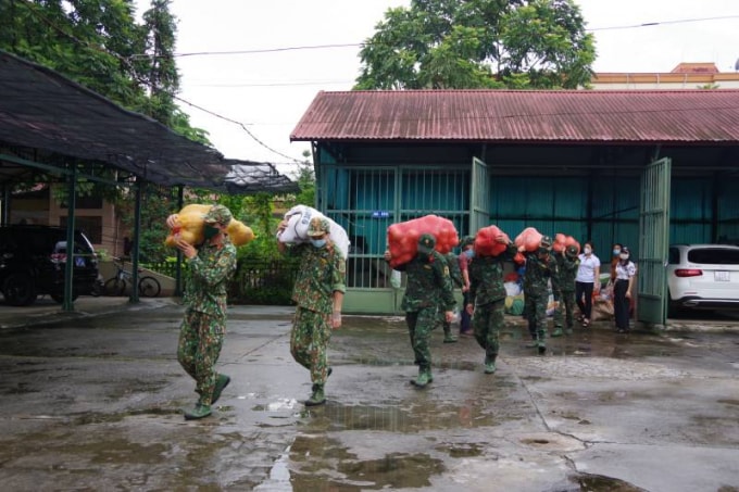 nong dan tinh lao cai ung ho vung dich thu do ha noi hon 55 tan rau qua tuoi hinh 2
