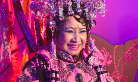 nghe si bach mai ra di de lai khoang trong lon cho san khau cai luong hinh 1