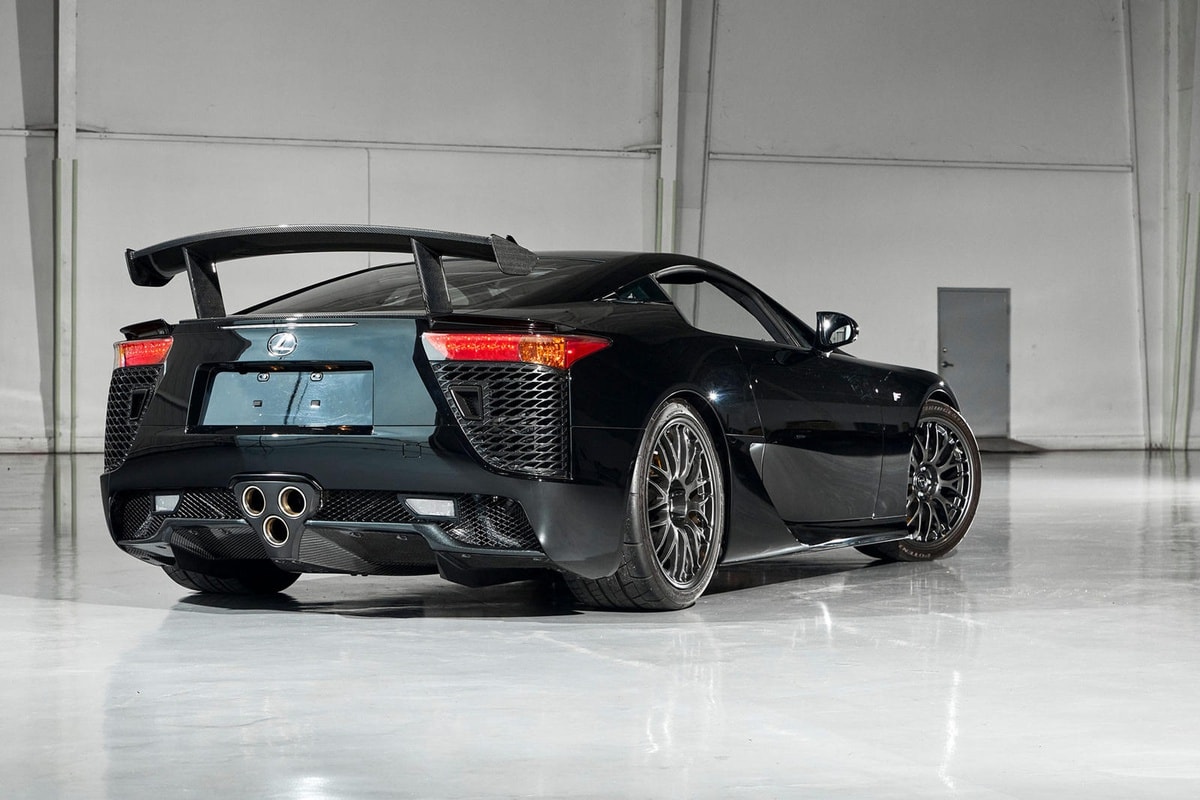 my lexus lfa nurburgring edition 2012 duoc ban voi gia 16 trieu usd hinh 2