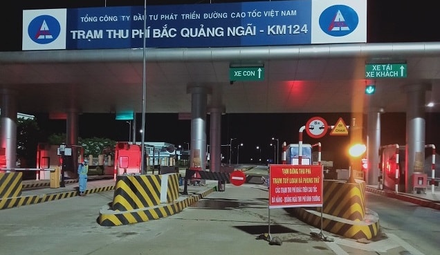 them 2 tram bot tam dung thu phi tren cao toc da nang quang ngai hinh 1