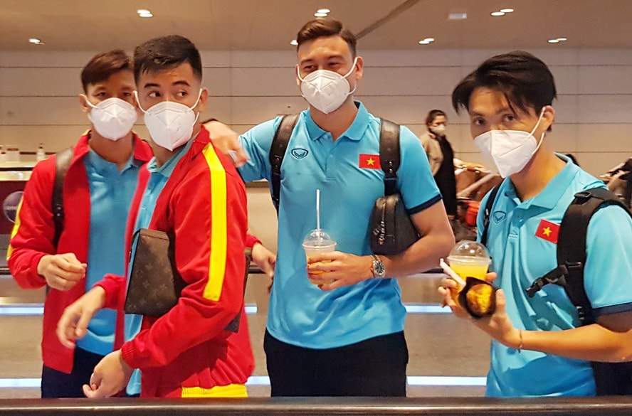 thu mon dang van lam hoi quan cung tuyen viet nam tai saudi arabia hinh 1