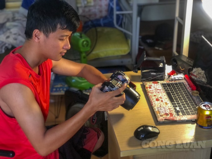 sinh vien mac ket giua thu do cho ngay ha noi tac duong tro lai hinh 1