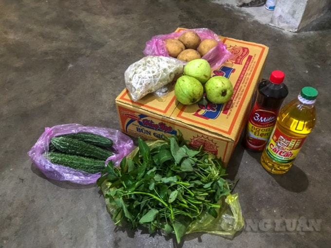 sinh vien mac ket giua thu do cho ngay ha noi tac duong tro lai hinh 3