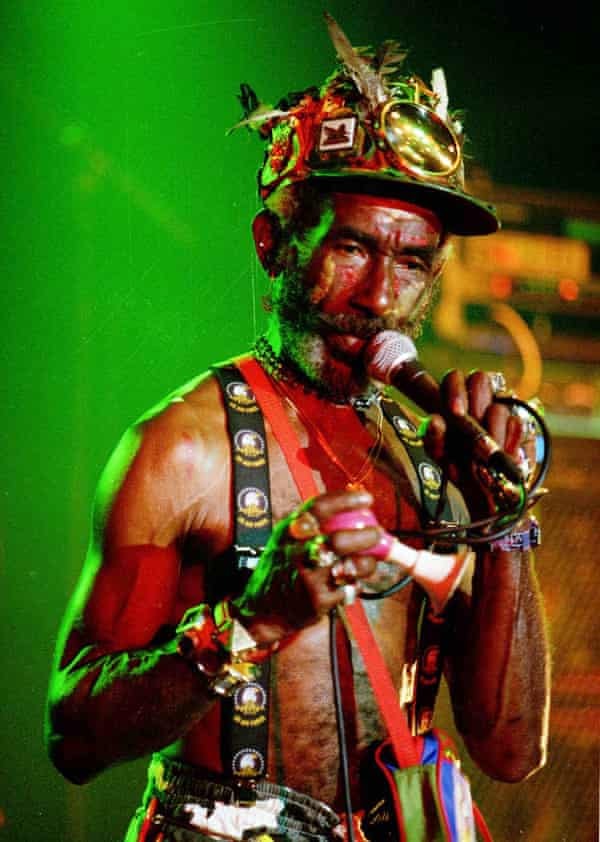 lee scratch perry mot thien tai vo han nguoi dua jamaica vao tuong lai hinh 2